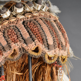HEADDRESS IRIAN JAYA N°1
