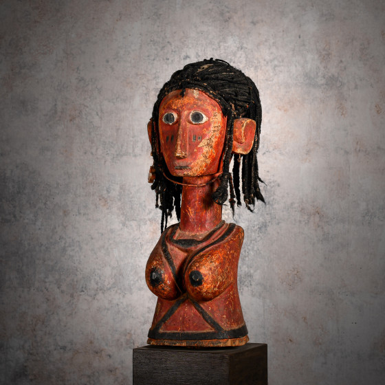 Baga woman's bust